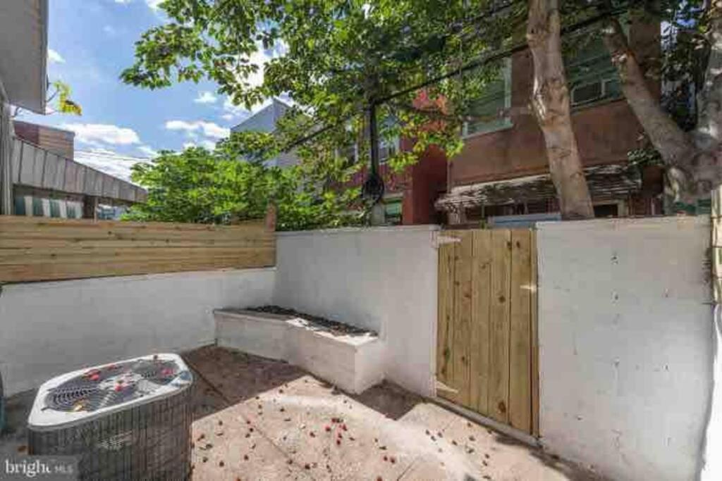 Brand New Home In South Philly!!! Philadelphia Exterior photo